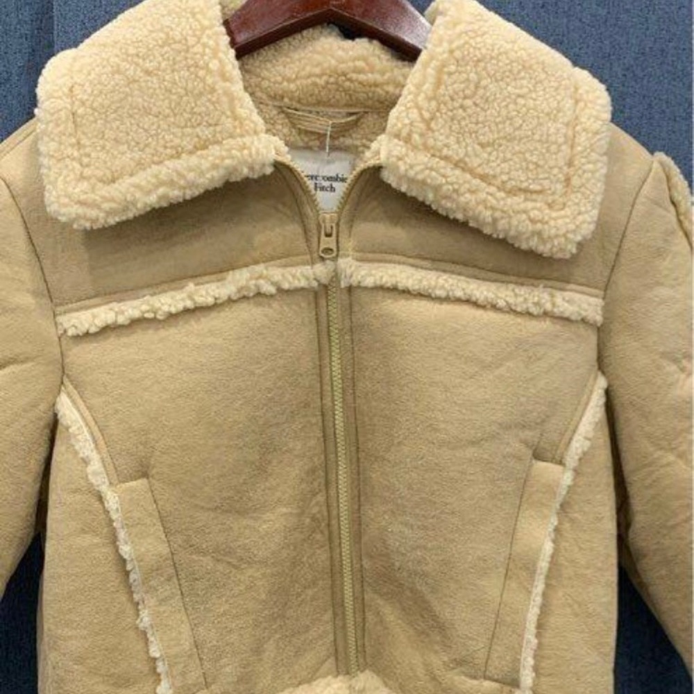 Abercrombie and Fitch Cropped Vegan Suede Jacket